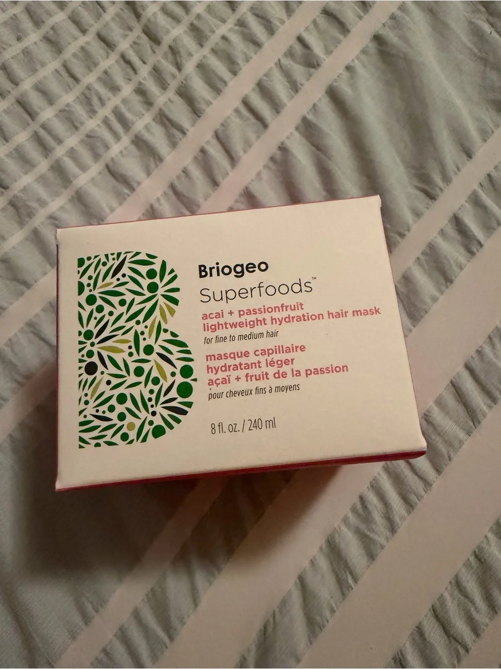 Briogeo Superfoods Lightweight Hydration Hair Mask - White & Green Box